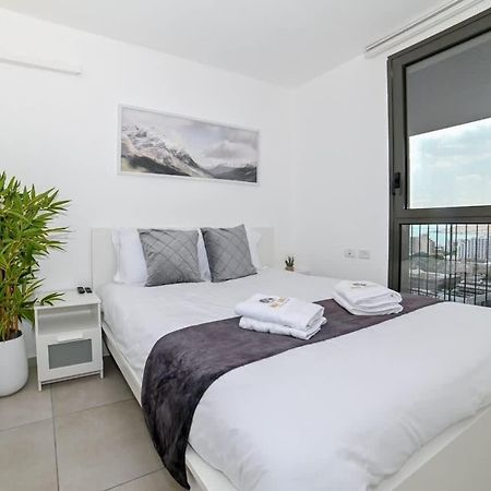 L.T.D- My View. 2 Bedroom Apartment By The Lake. Tiberias Exterior foto