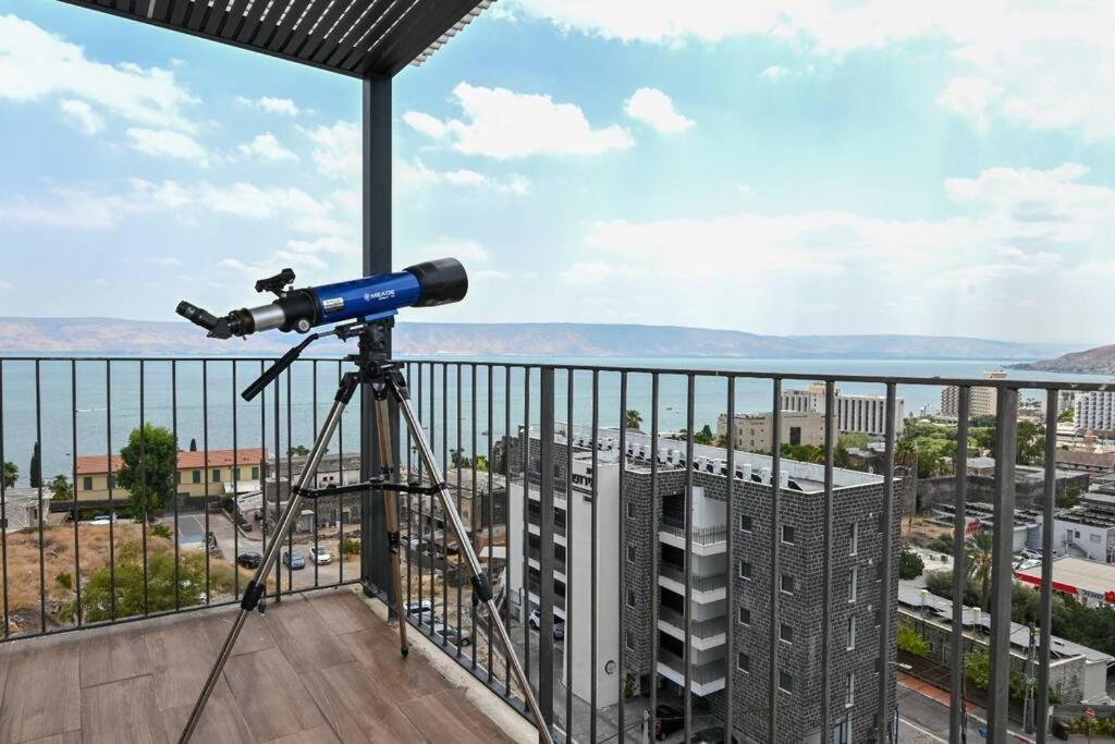 L.T.D- My View. 2 Bedroom Apartment By The Lake. Tiberias Exterior foto
