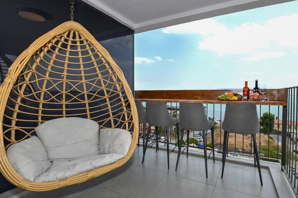 L.T.D- My View. 2 Bedroom Apartment By The Lake. Tiberias Exterior foto