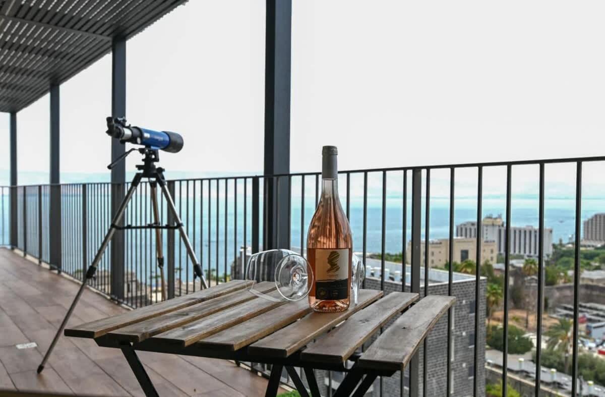 L.T.D- My View. 2 Bedroom Apartment By The Lake. Tiberias Exterior foto