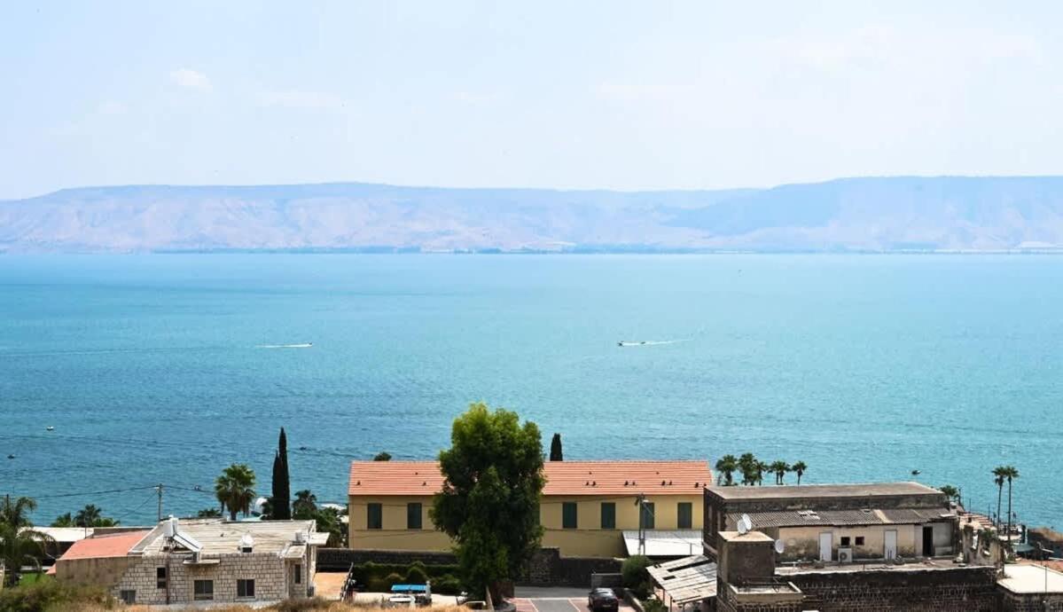 L.T.D- My View. 2 Bedroom Apartment By The Lake. Tiberias Exterior foto