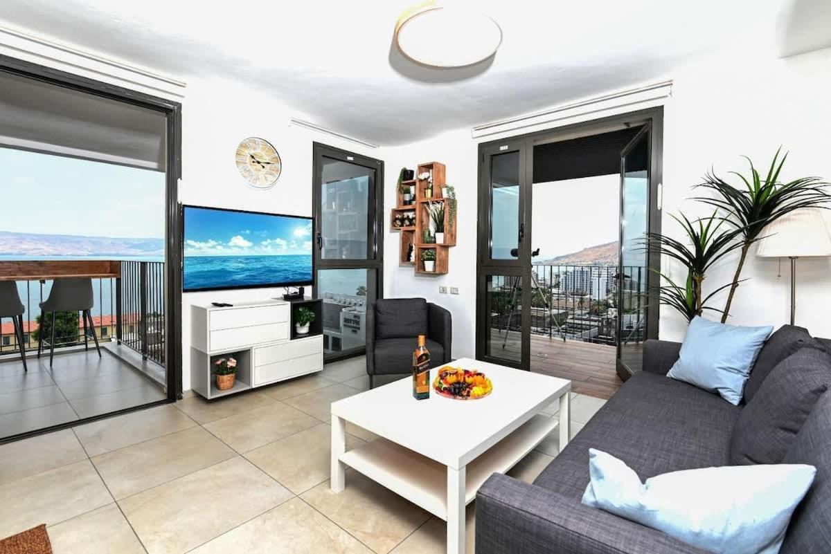 L.T.D- My View. 2 Bedroom Apartment By The Lake. Tiberias Exterior foto